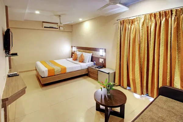 Rahi Coral Beach Resort