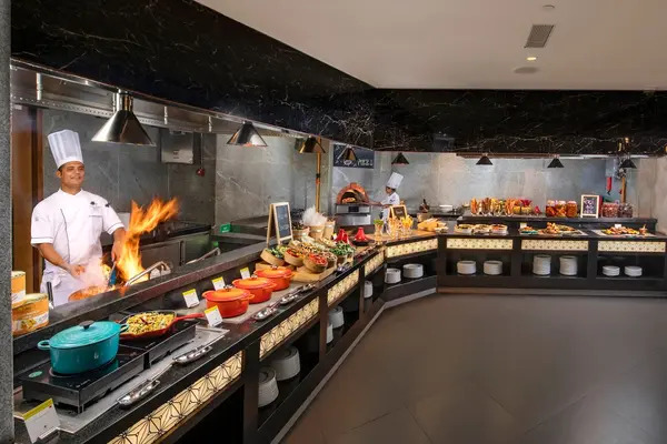 Comida - Modern All Day Dining