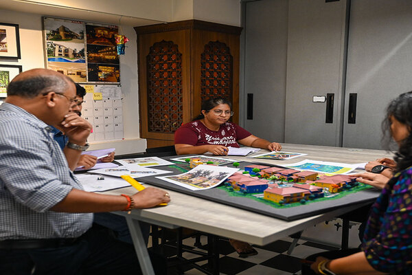 THE DESIGN ONLINE COMPANY