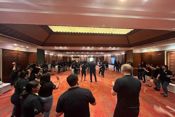 Corporate Trainer Allan Pinto