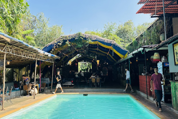 Baba au Rhum Badem Goa