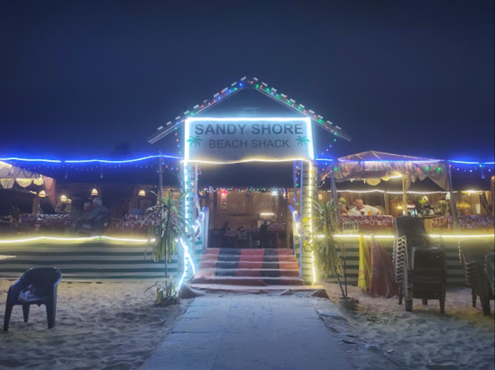 Sandy Shore Beachshack