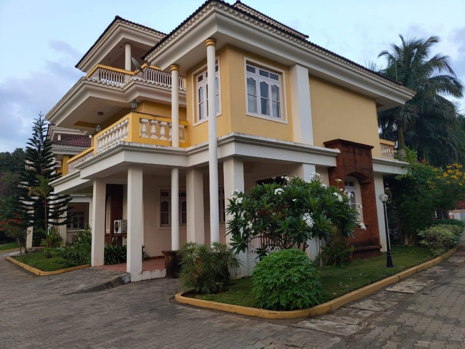 Petunia Estates