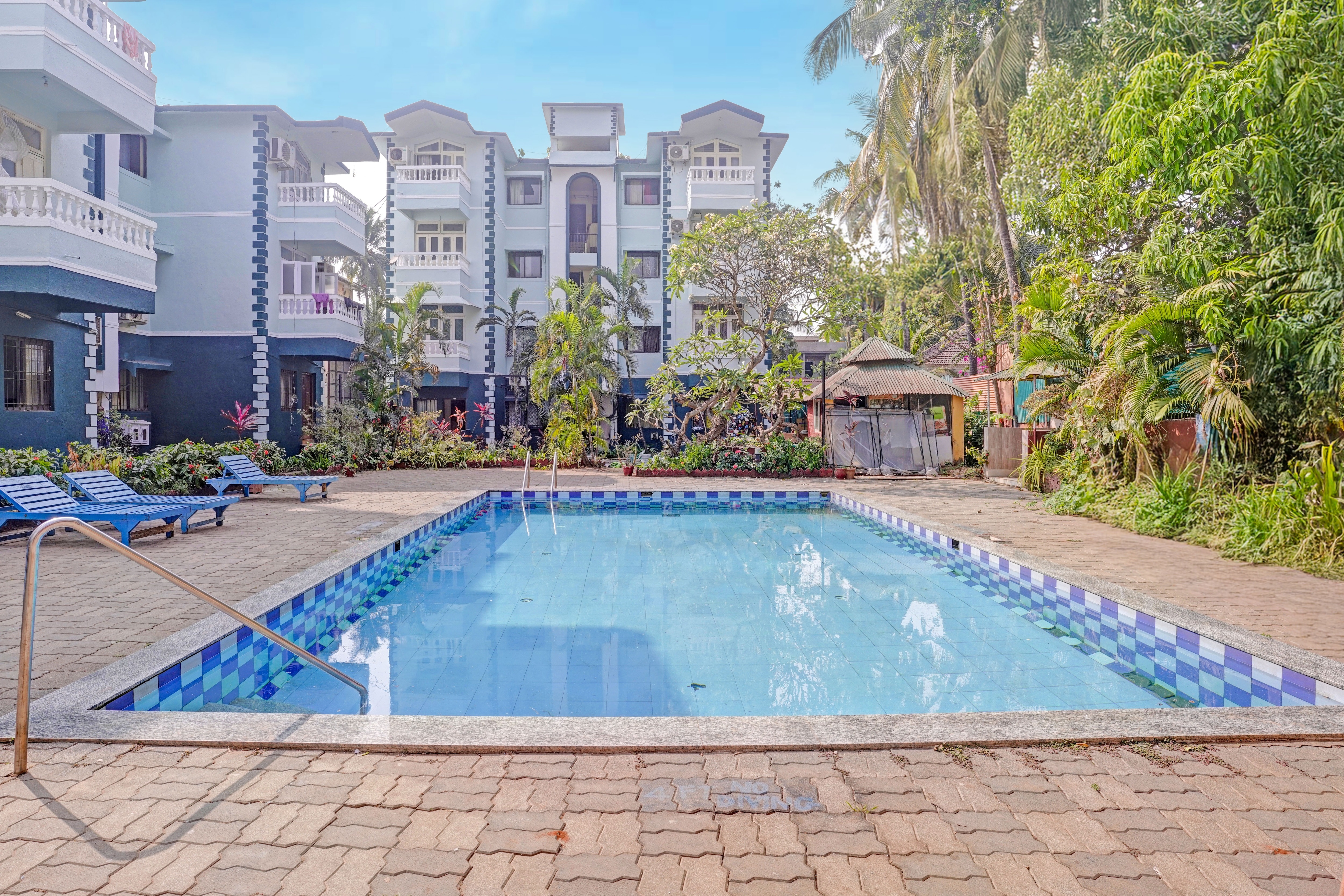 Townhouse Hotel