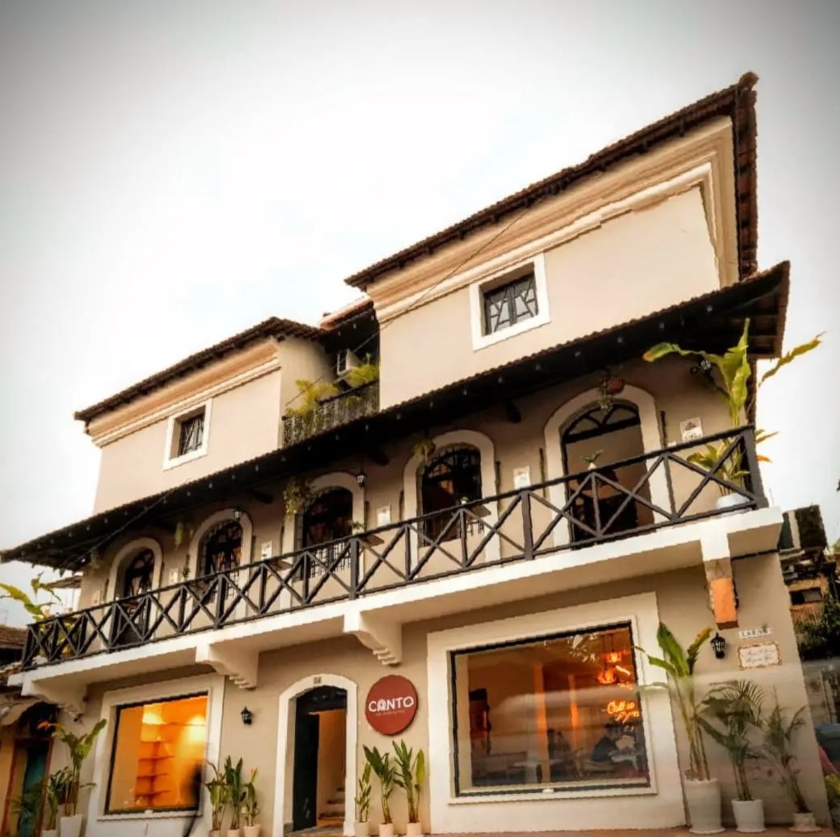 Canto Hostel & Stays