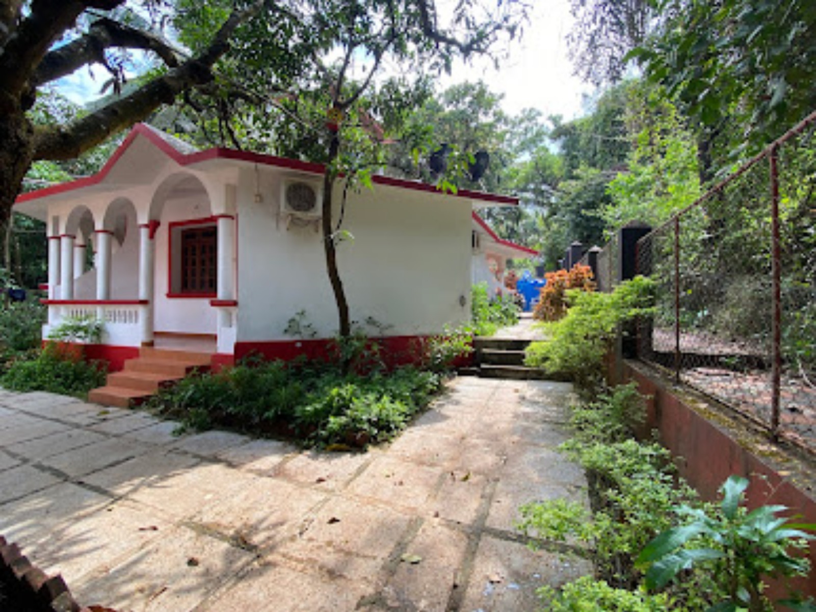 Mitra Hostel