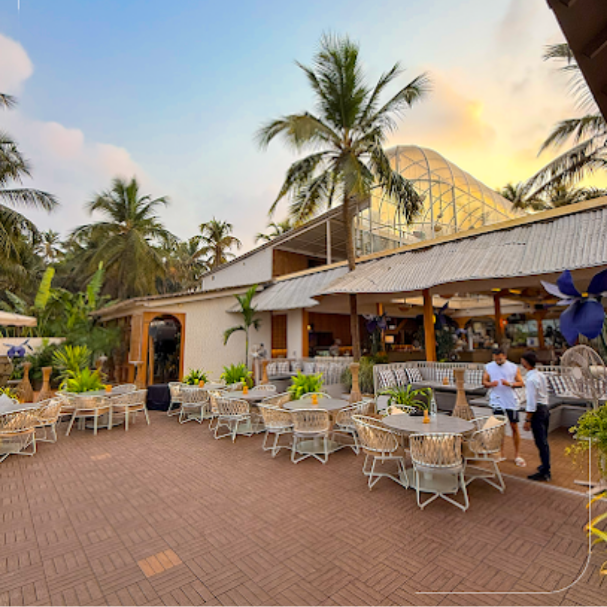 Nama – Waterfront Eatery & Bar