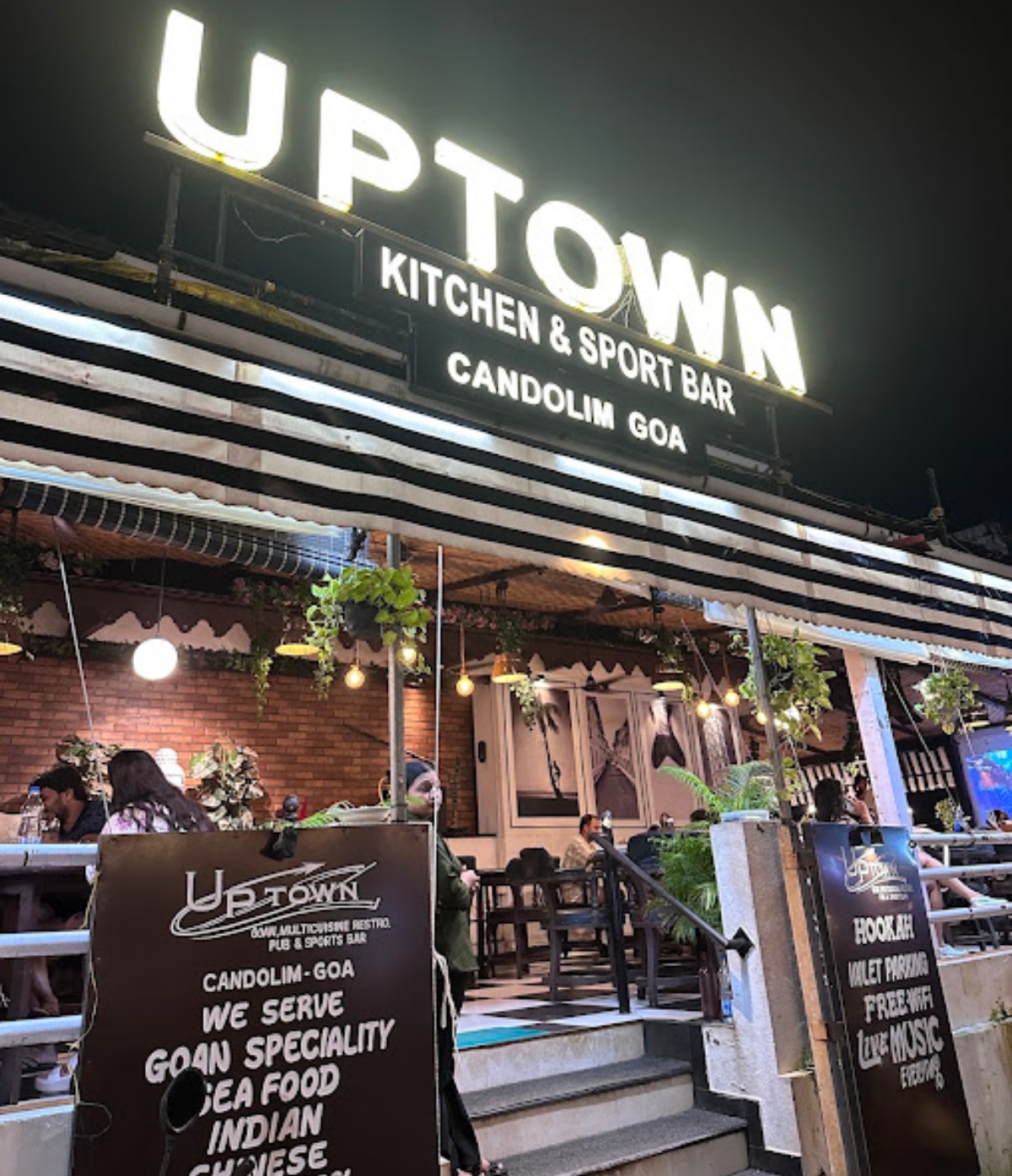 UPTOWN- Multi Cuisine Restaurant