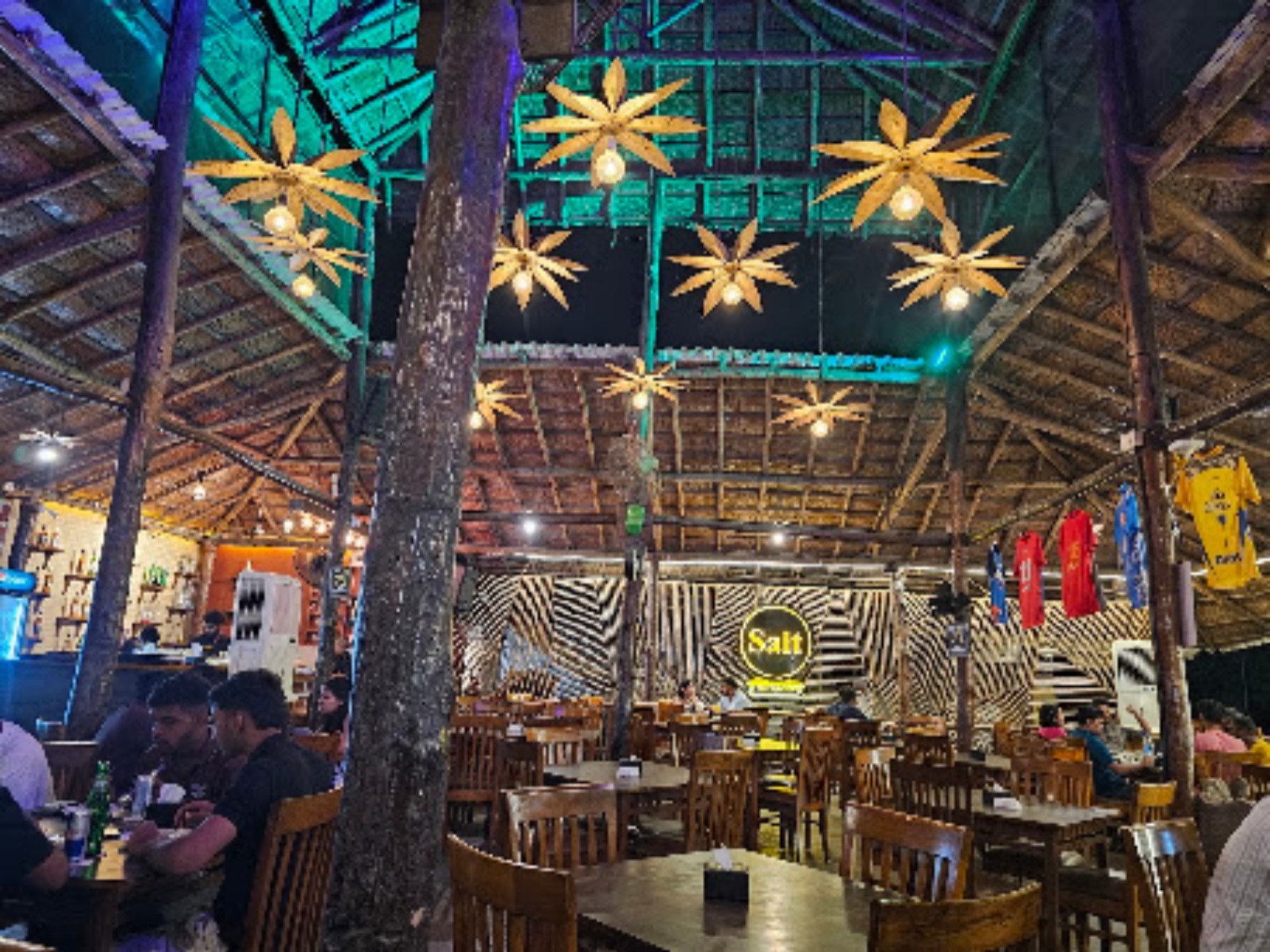 SALT BAR AND RESTAURANT