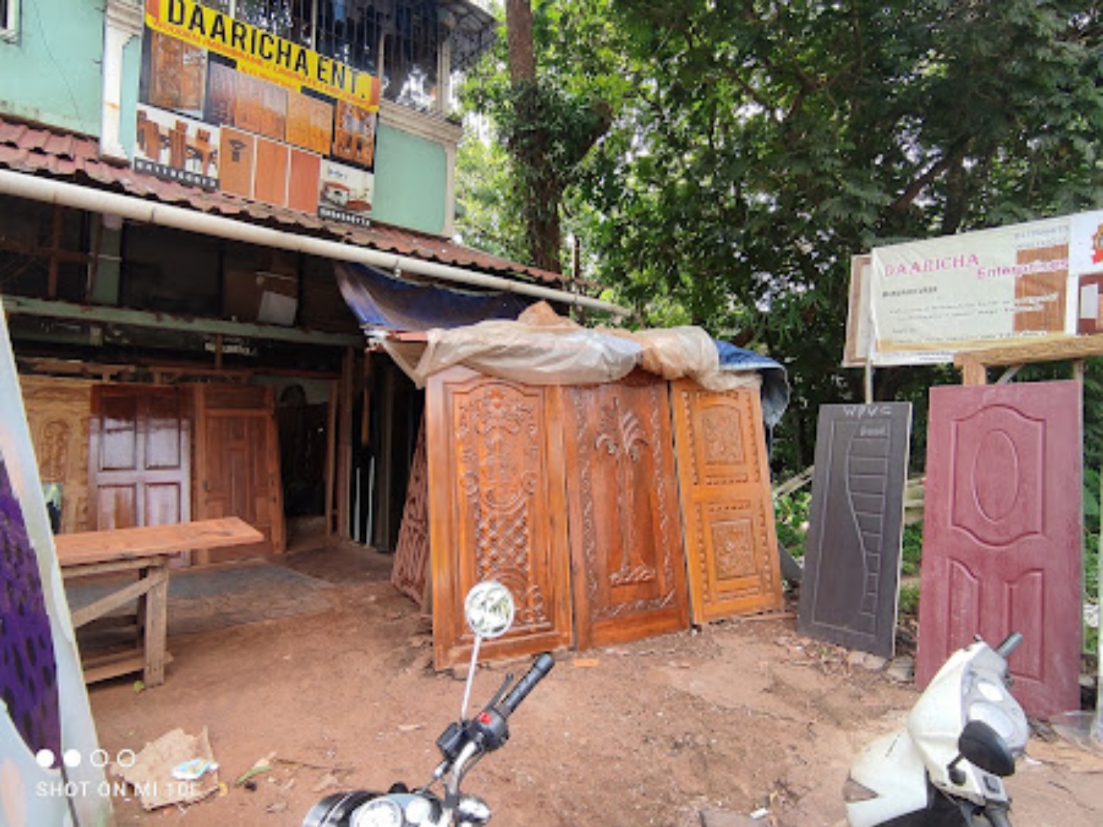 Daaricha Door & furniture
